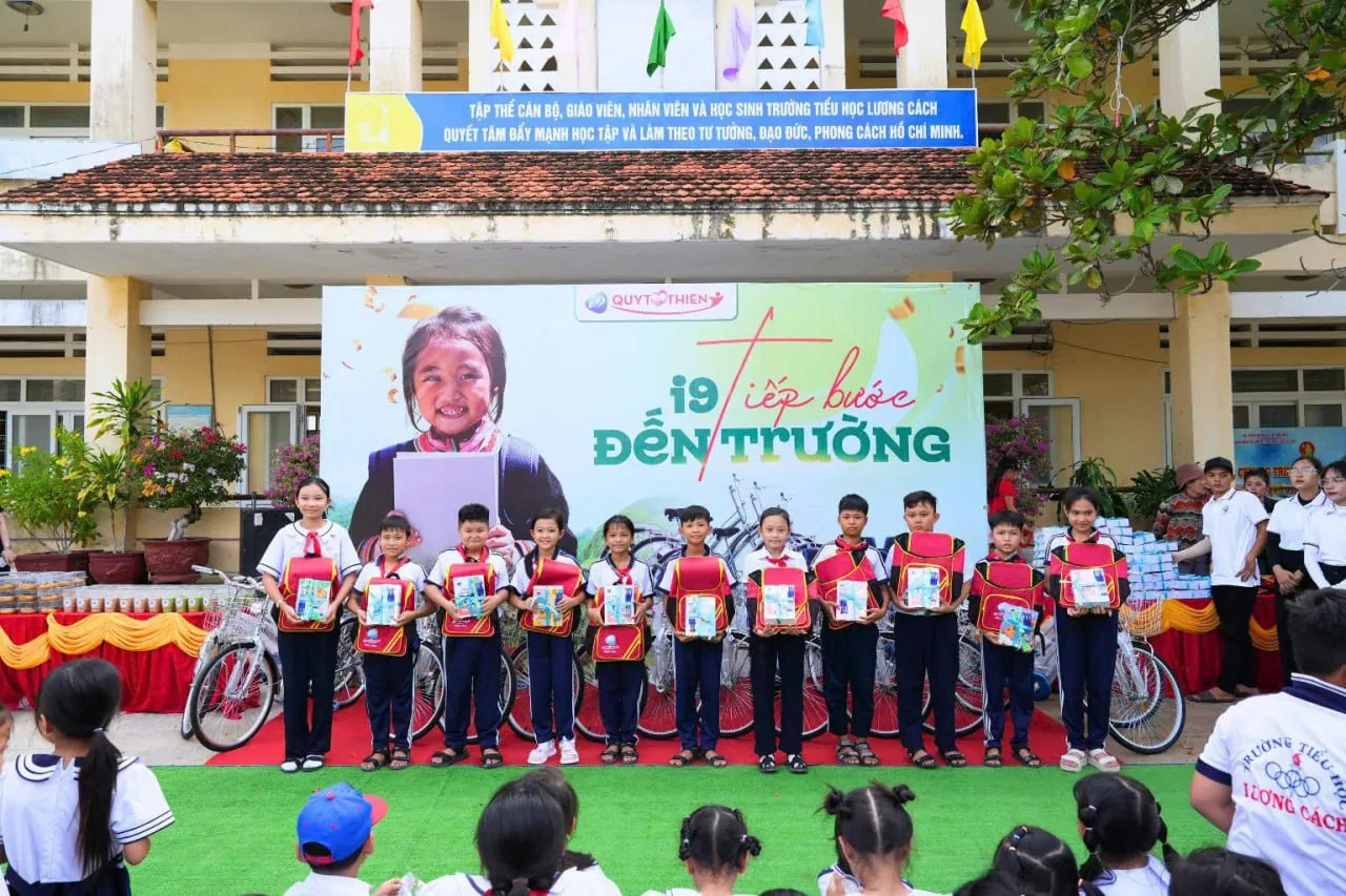 Biểu tượng đặt cược và chờ kết quả xổ số.